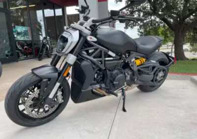 2023 Ducati Diavel Dark Dark Stealth with Carbon Black