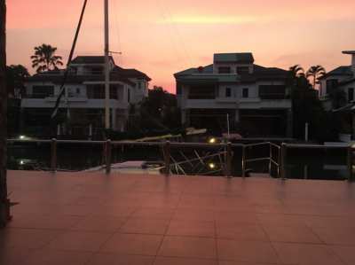 Jomtien Yacht Club 3