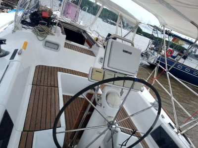 FOR SALE: Jeanneau Sun Magic 44 (1990) 90 000 USD (negotiable)