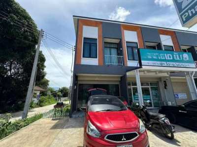 TH37 Shop House For sale 2-storey suitable for business 