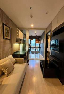 Rhythm Sukhumvit 44/1 Luxury Condo 1 Bedroom Unit for Rent