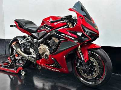 HONDA CBR650R 2021 RED