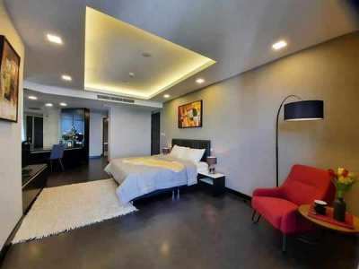 C737 Ultimate beachfront La Royale Beach, Jomtien Pattaya. 3 Bedrooms