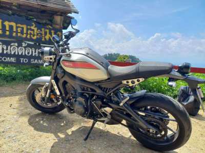 Yamaha XSR900 2021