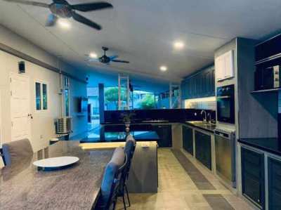 H454 For Rent Pool Villa in Compound Huai Yai