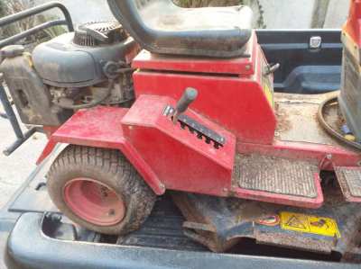 YANLI Ride on Mower/Tractor 344cc