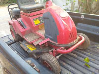 YANLI Ride on Mower/Tractor 344cc