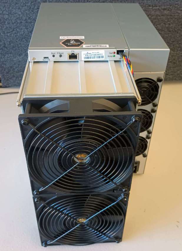 Bitmain Antminer S21 Pro Miner 234T