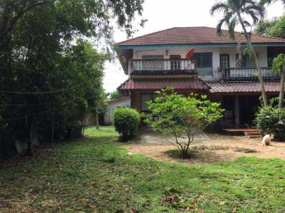 6 BEDROOM THAI STYLE POOL VILLA FOR SALE IN RAWAI. 