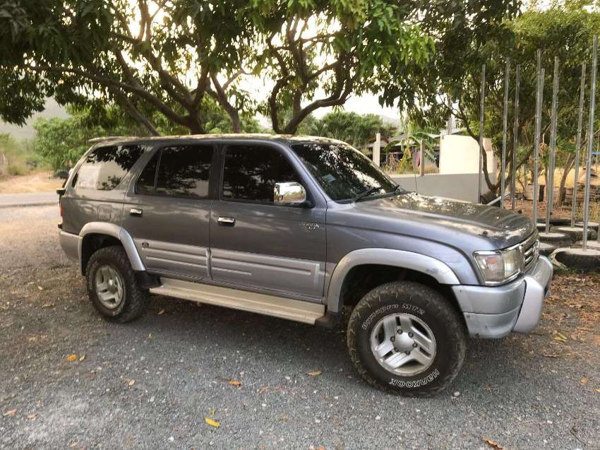 2003 Toyota Hilux Sportrider 