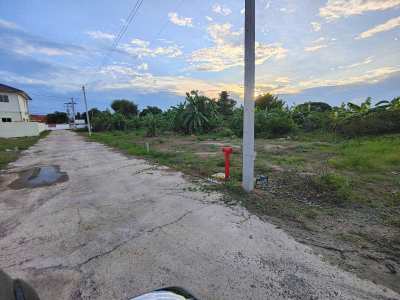 100 TW (400 sqm.) Front Main Road Plot - Ideal Land For Home Business 