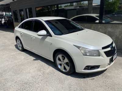 CHEVY CRUZE LTZ AUTO LOW MILEAGE