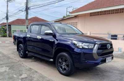 Toyota Revo auto paydown for sale for foreigner