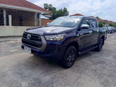 Toyota Revo auto paydown for sale for foreigner