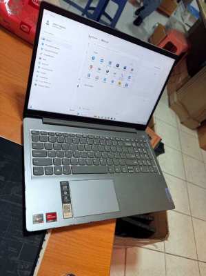 Lenovo IdeaPad Slim 3 15 RYZEN 5-5500/16GB DDR4/512GB SSD/15.