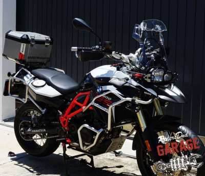 F800GS BMW White Red 2016 in Perfect Condition