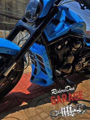 CUSTOM Harley Davidson Lamborghini Blue Custom Build Vrod Muscle 2012