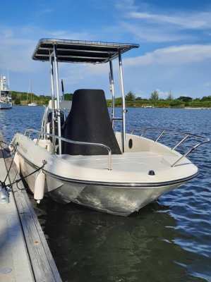 Bayliner center console CC6 2019