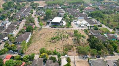 Development Land for Sale : San Kamphaeng (SANKLAND001)