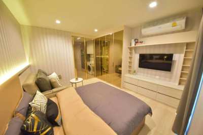 Life One Wireless Luxury Condo High Floor Studio Unit for Rent