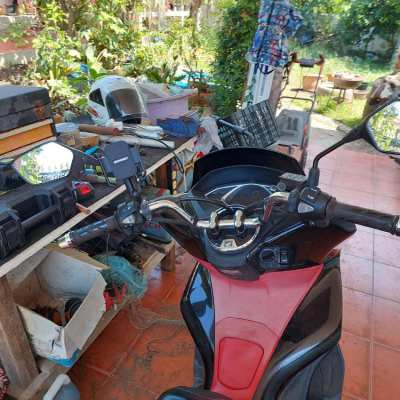 Selling motorbike Honda PCX