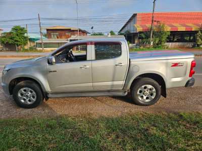 (CONSIDER OFFERS )2016 COLORADO Z71 4DOOR AUTO IMMACULATE 