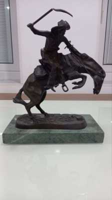 Scalled Replica Frederick Remington Sculpture