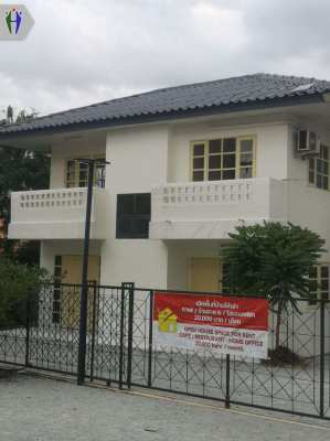 2-story detached house for rent in Soi LabLae, 4 bedrooms for rent, 20