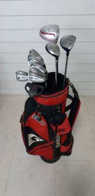 Complete set of golf clubs for women,