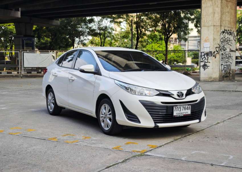 Toyota Yaris Ativ 1.2 E AT 2017 / 2018