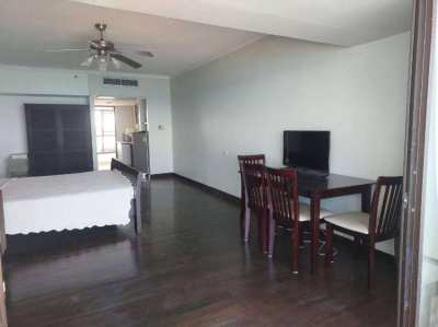 Metro Jomtien Condotel Seaview Studio Unit for Rent