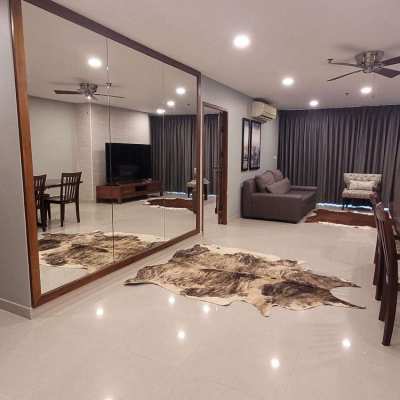 Baan Phrompong Renovated 2 Bedroom Unit for Sale