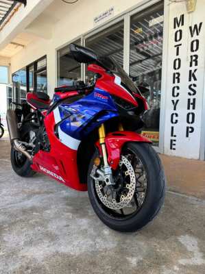 CBR1000RR-R SP