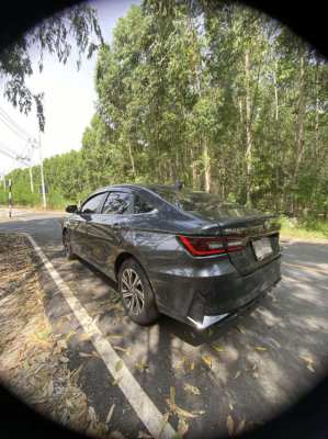 Toyota Yaris premium 2023 уear mileage 2800 km. 