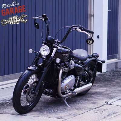 Triumph Bonneville Bobber 1200 T120 Black 