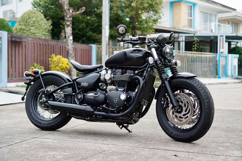 Triumph Bonneville Bobber Black 2020 only 1,1xx km. perfect condition 