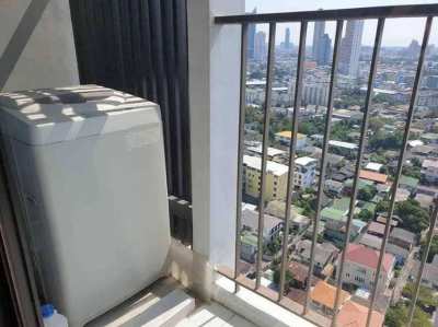 Fuse Sathon-Taksin Condo 1 Bedroom Unit for Rent