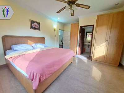 Pool Villa 5 Bedrooms for Rent , Good location at  Central Pattaya