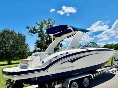 2015 Chaparral Sunesta 264 for sale