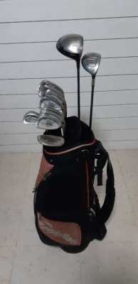 Complete set of golf clubs with bag - Mizuno