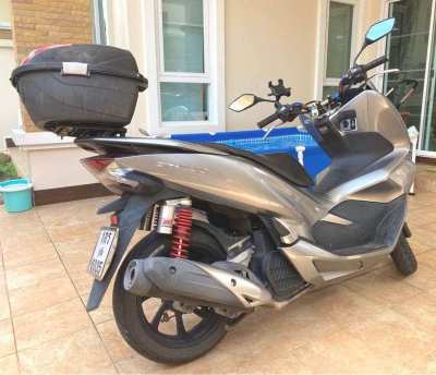 Honda PCX 150i Box for rent in Phuket/Kamala 4000 baht/per month