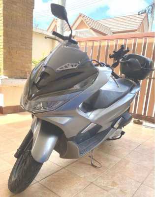 Honda PCX 150i Box for rent in Phuket/Kamala 4000 baht/per month