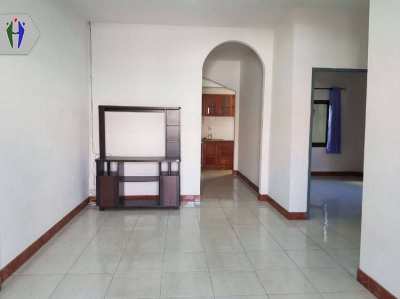 Townhouse for rent 10,000 baht, Soi Khao Talo, South Pattaya.