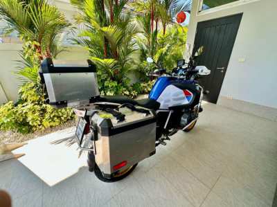 Sell BMW 1250GSA in excellent conditions at HUA HIN