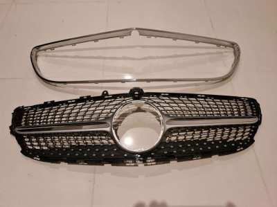 ORIGINAL BENZ GRILLE W218 CLS CLASS