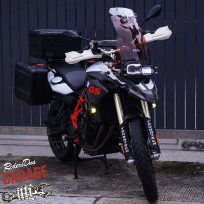 BMW GS800F 2016 White Red Frame