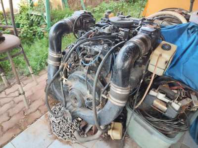 Mercruiser 5.7L /5.0Land LOTS OF PARTS  for SALE 