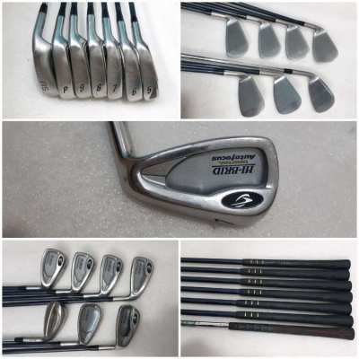 Complete set of golf clubs with bag