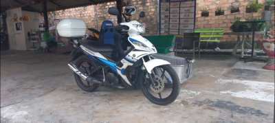 Suzuki Spark with sidecar for sale.