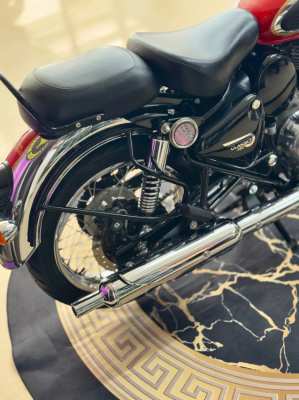 ROYAL ENFIELD 350 CLASSIC NEW CONDITION 